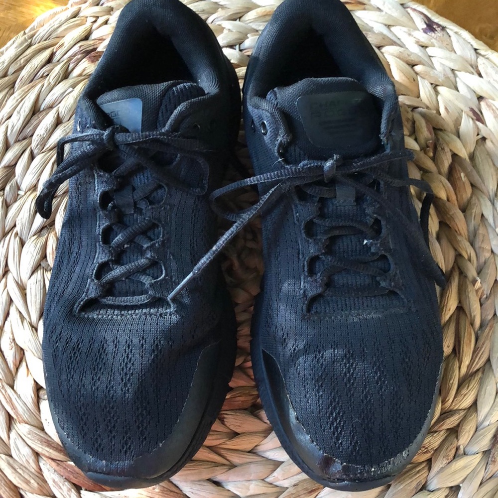 Under Armour mens sneakers